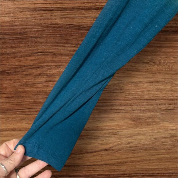 Victoria’s Secret PINK Long Sleeve Varsity Tee Gray Teal Neon Yellow XS - Picture 6 of 10